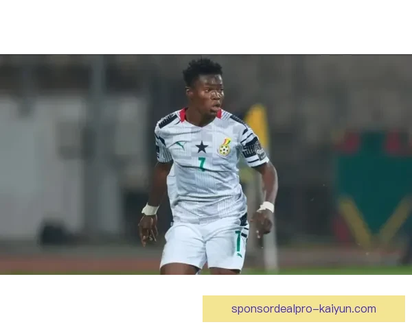 明星球员近期转会动态引发关注，未来表现备受期待