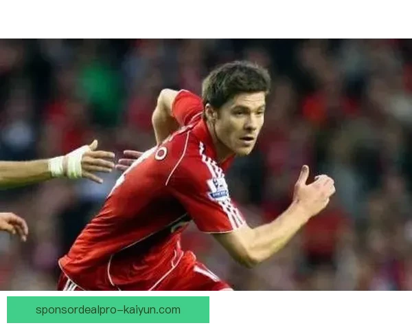 阿隆索状态回暖，点球表现稳健引发关注