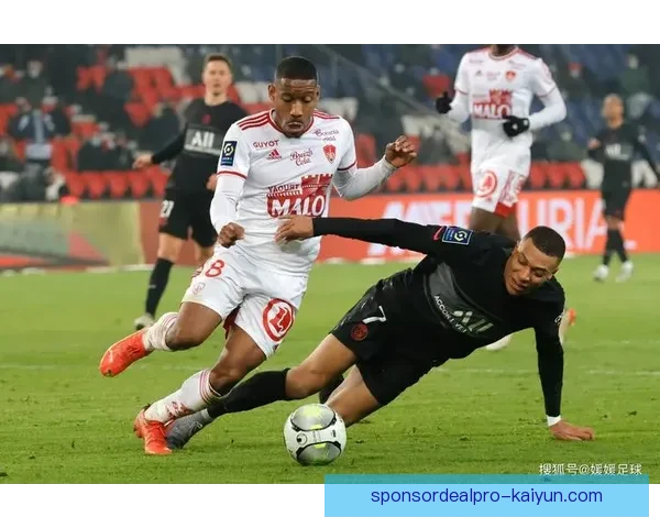 里尔整体实力持续提升，近期表现备受关注